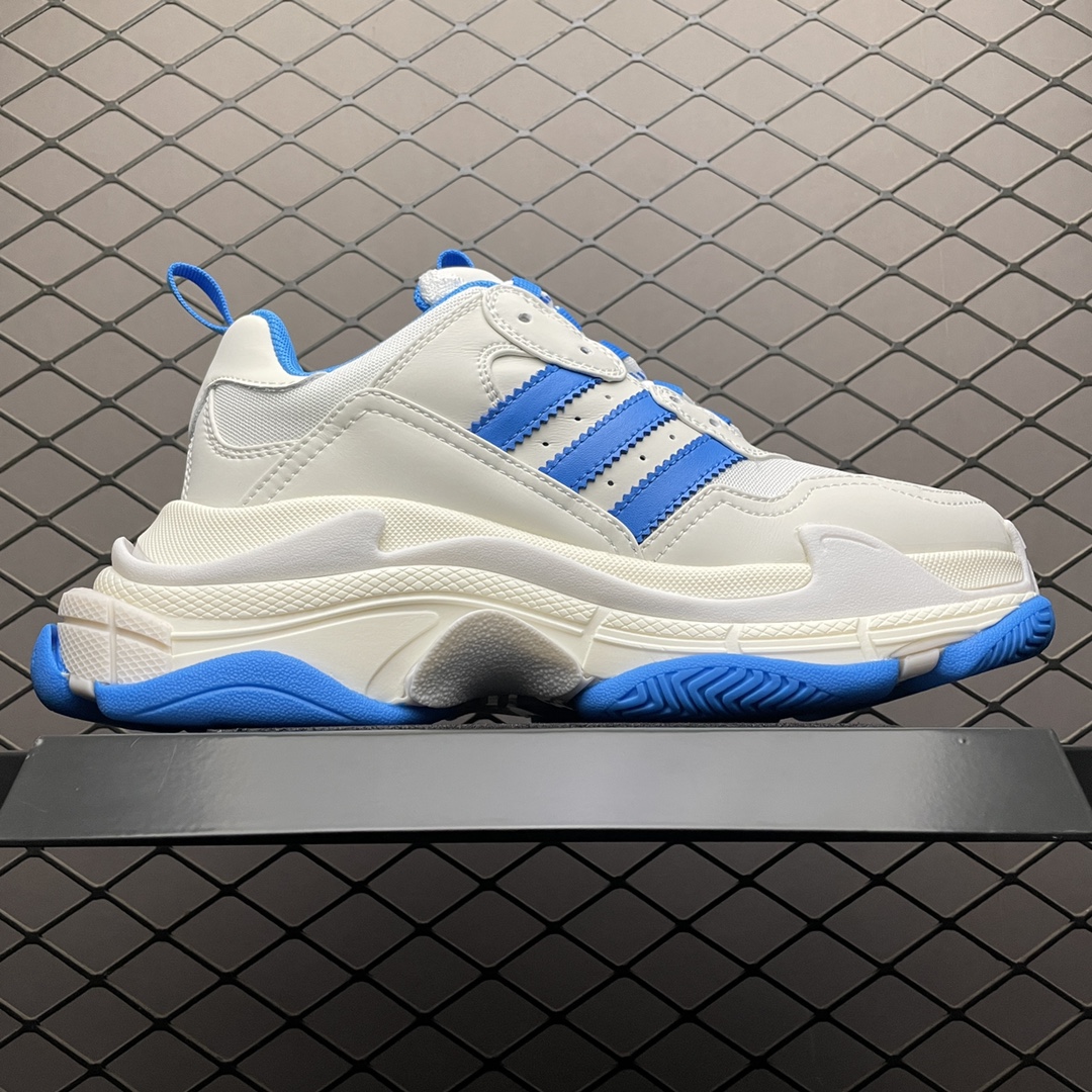 Balenciaga shoe