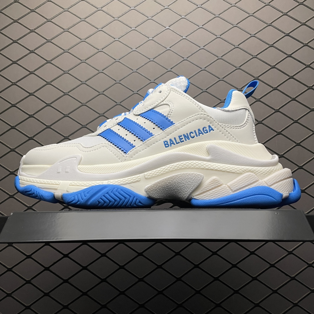 Balenciaga shoe