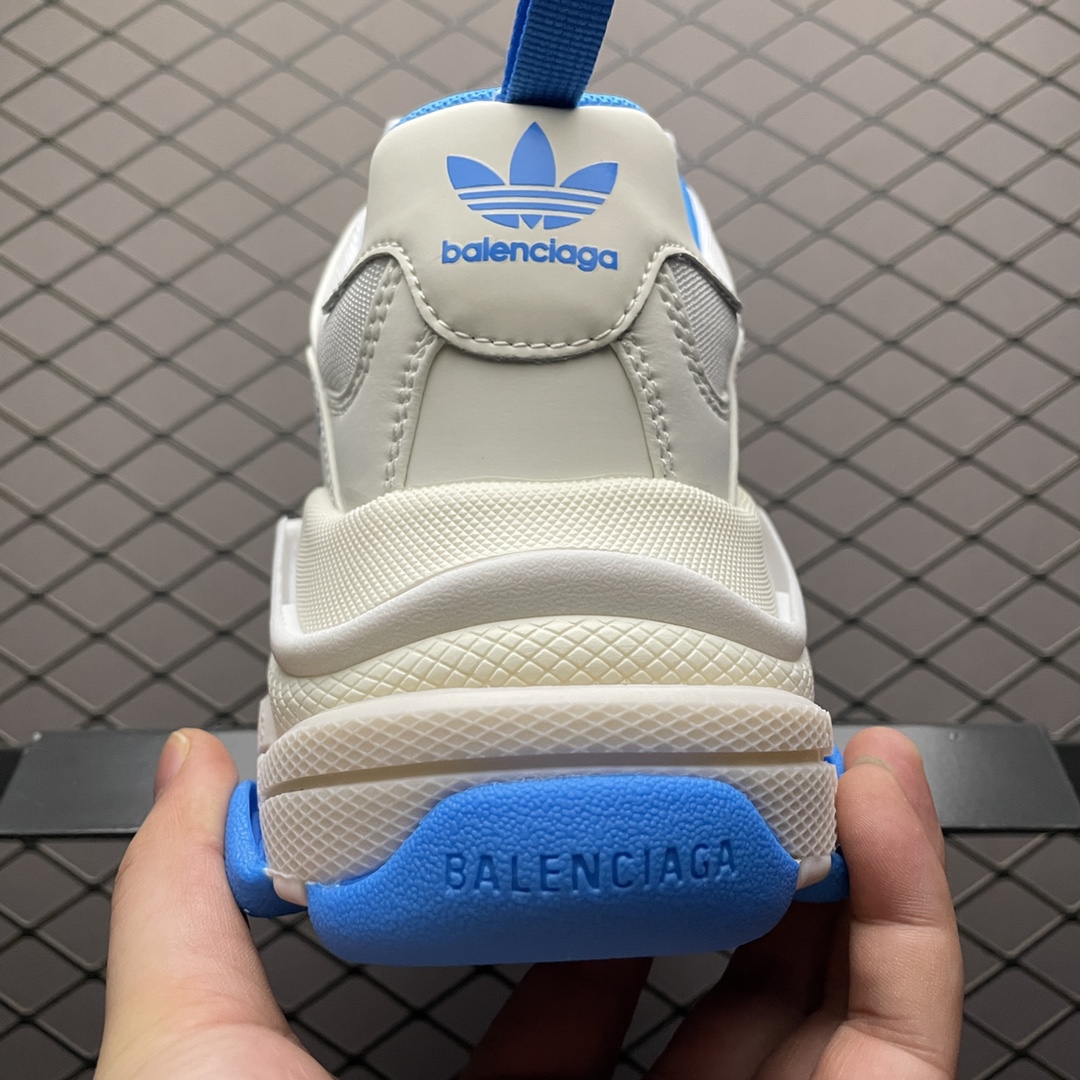 Balenciaga shoe