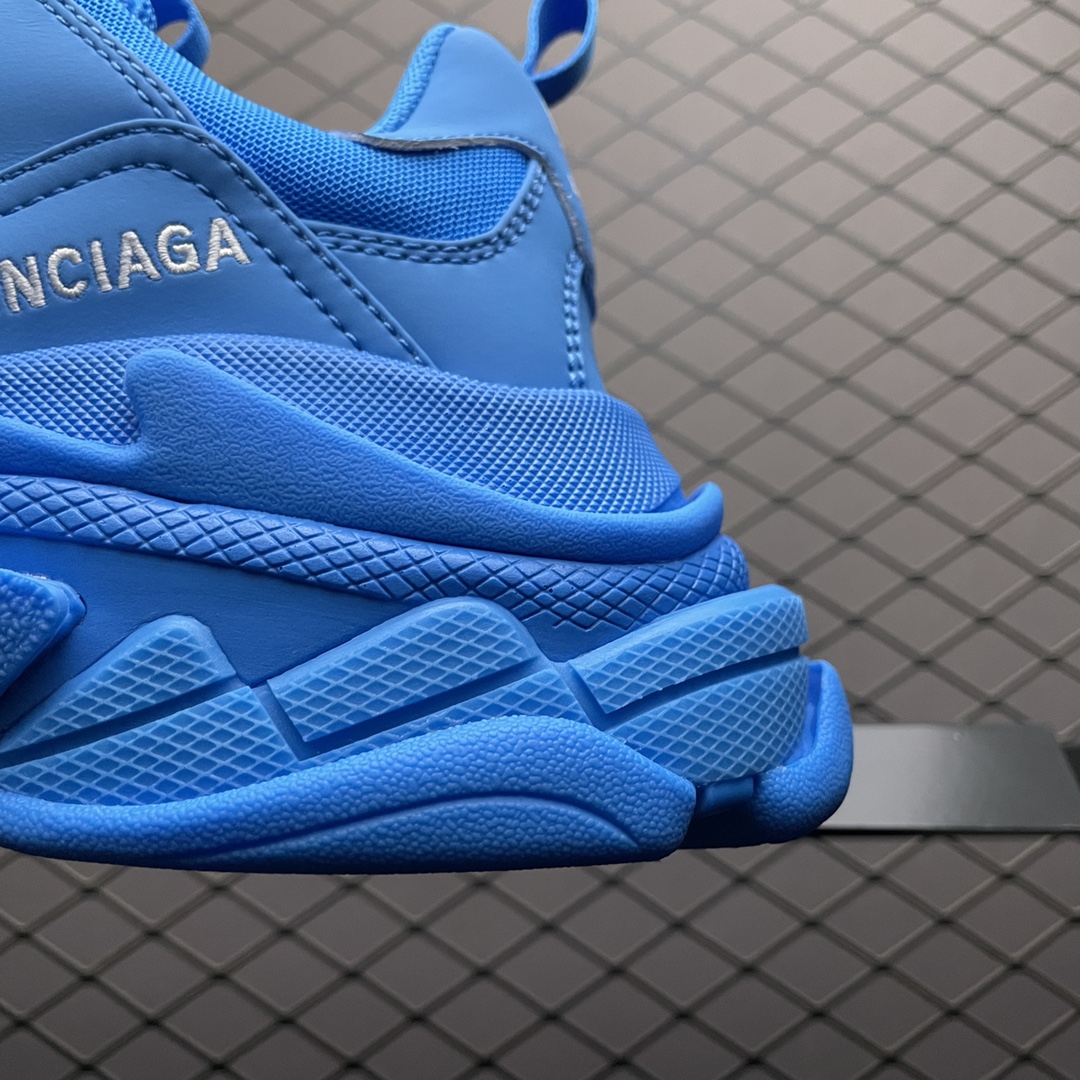 Balenciaga shoe
