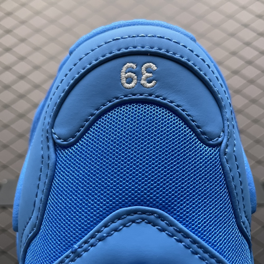 Balenciaga shoe