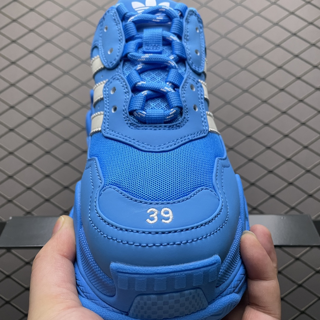 Balenciaga shoe