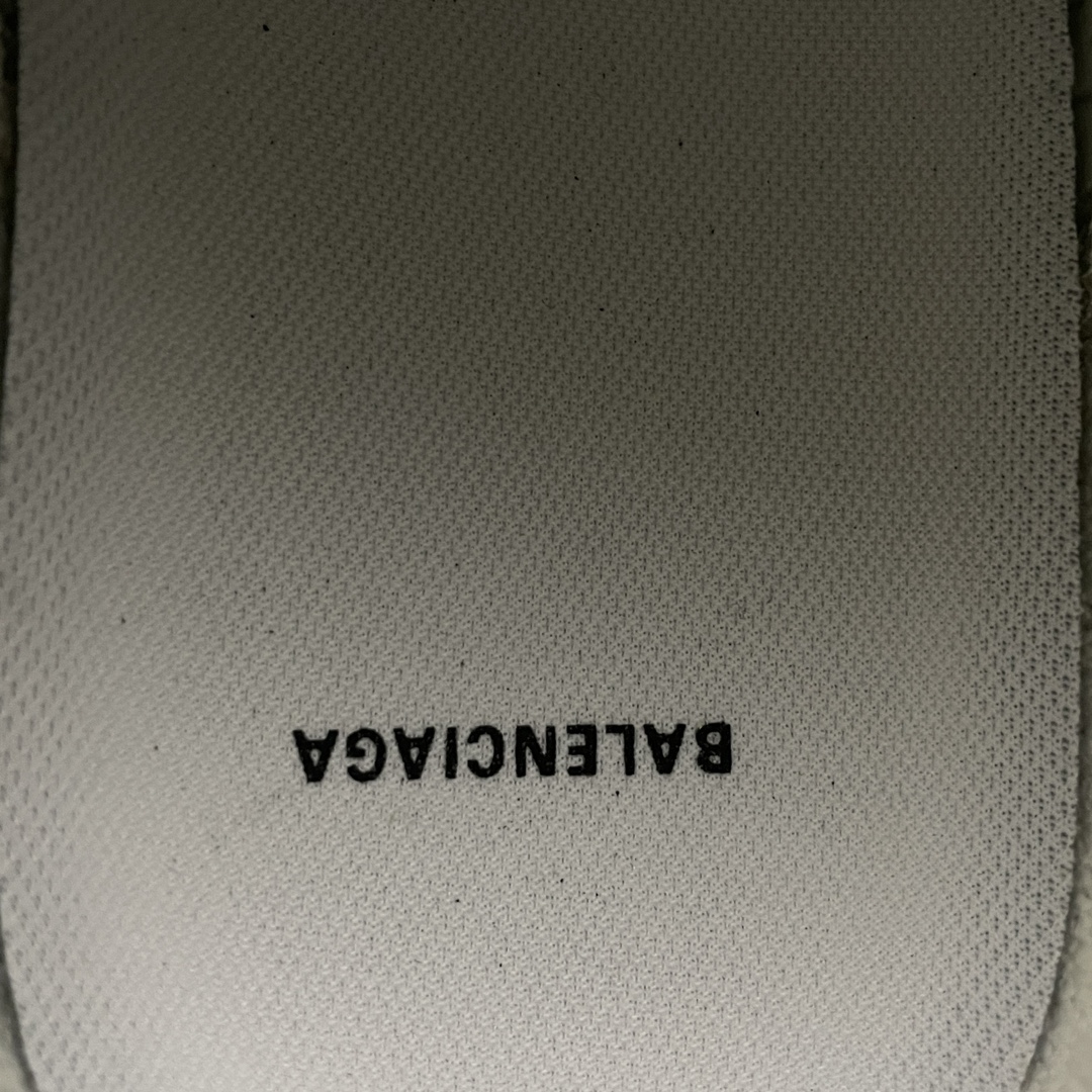 Balenciaga shoe