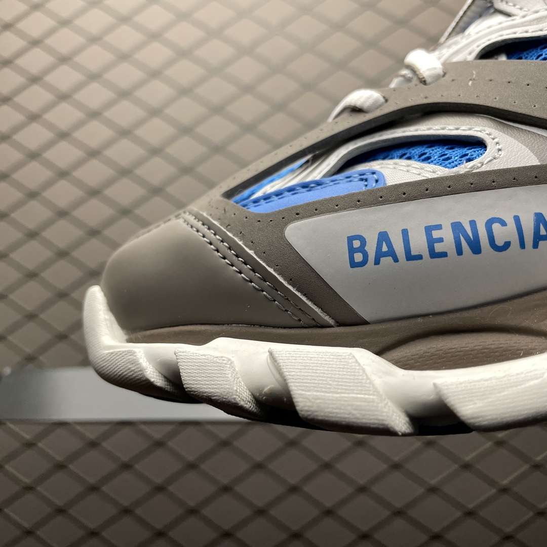 Balenciaga shoe