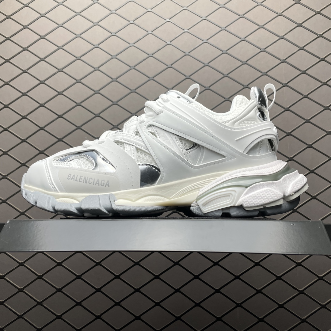Balenciaga shoe