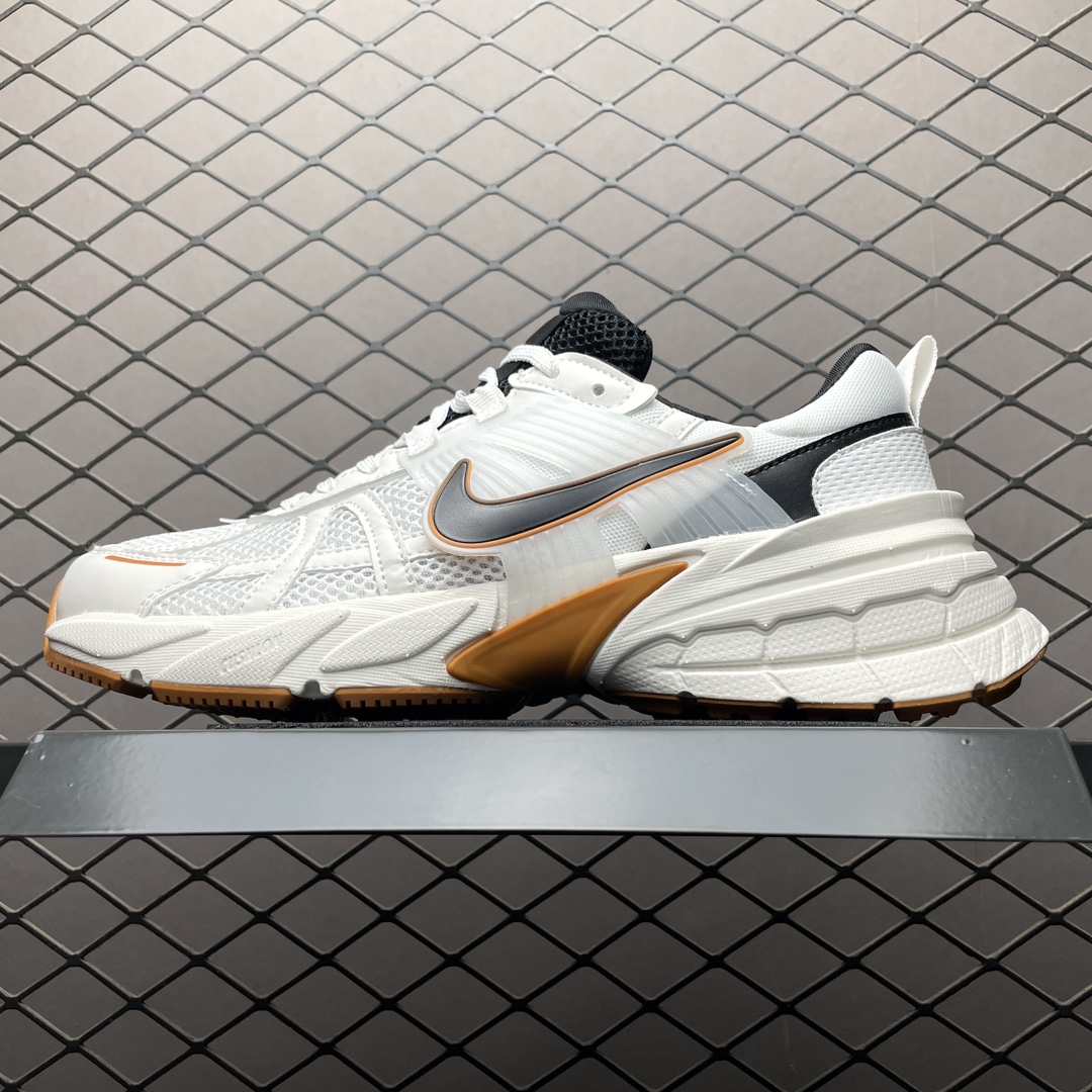 Balenciaga shoe