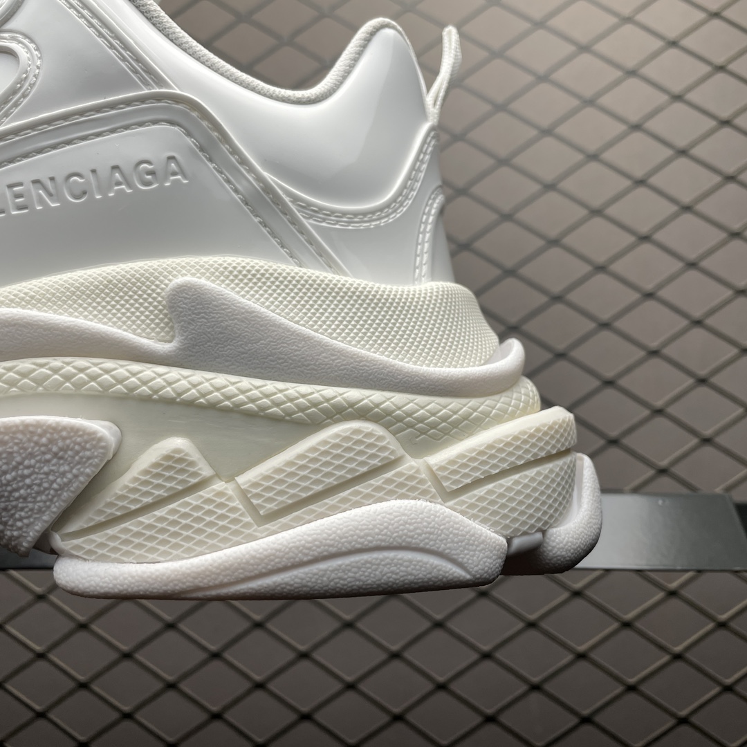 Balenciaga shoe