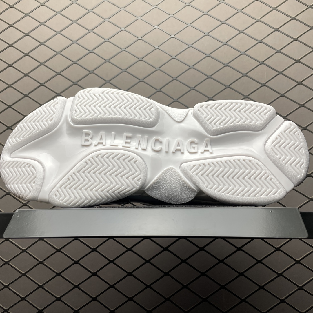 Balenciaga shoe