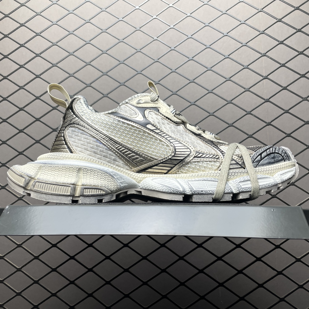 Balenciaga shoe
