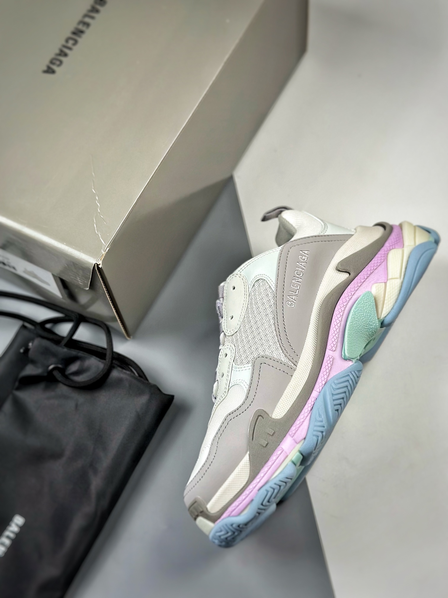 Balenciaga shoe