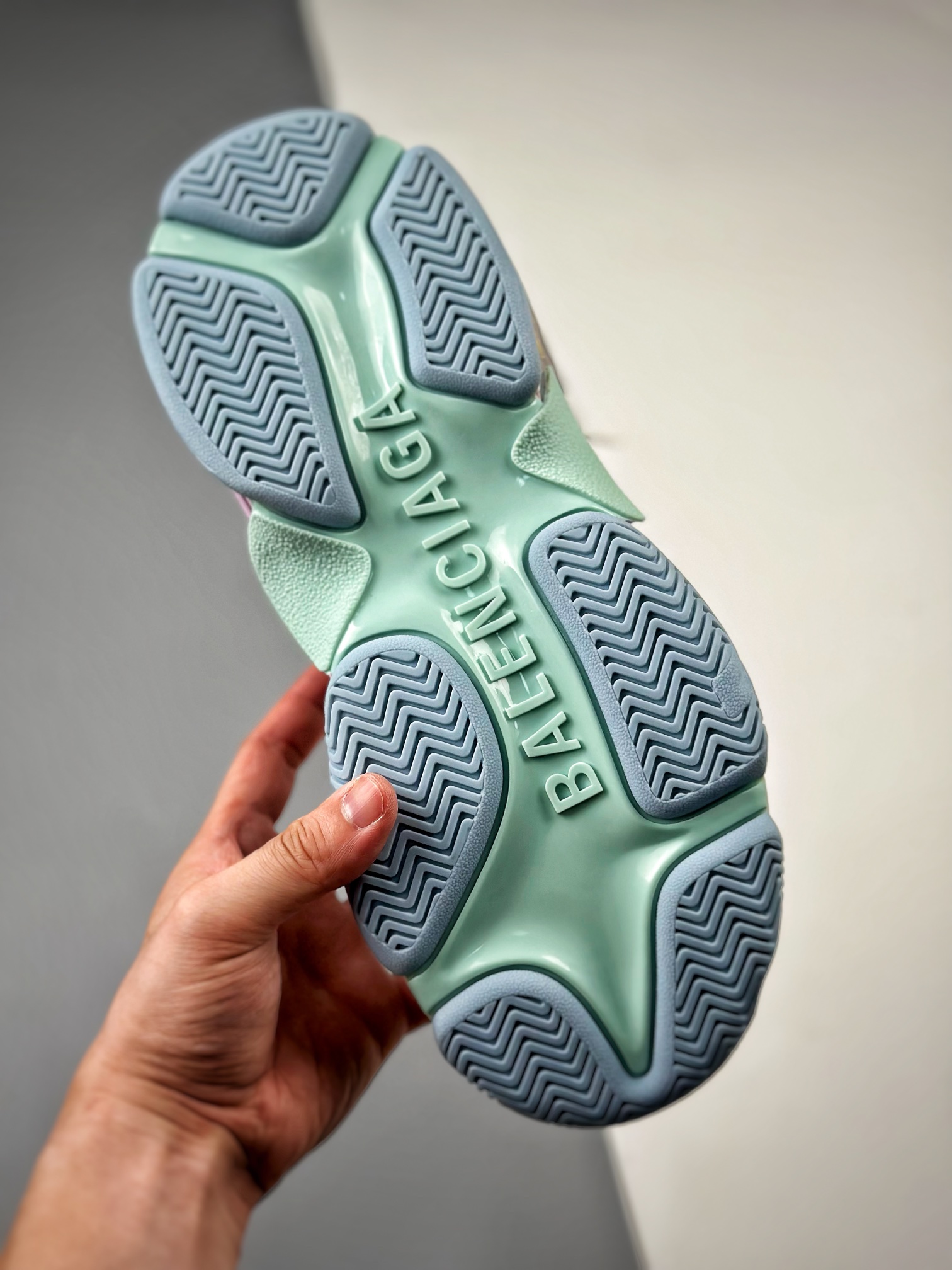Balenciaga shoe