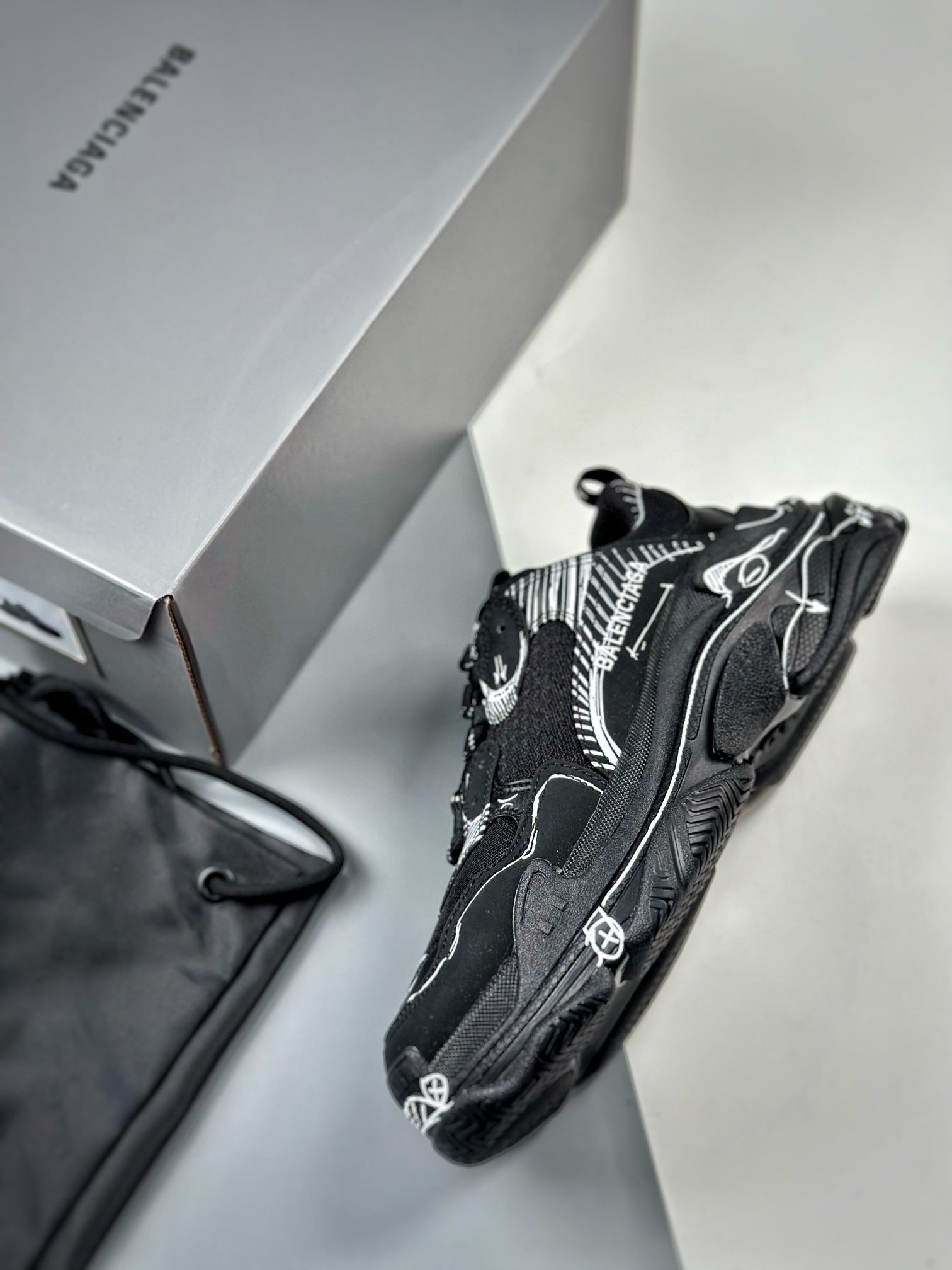 Balenciaga shoe
