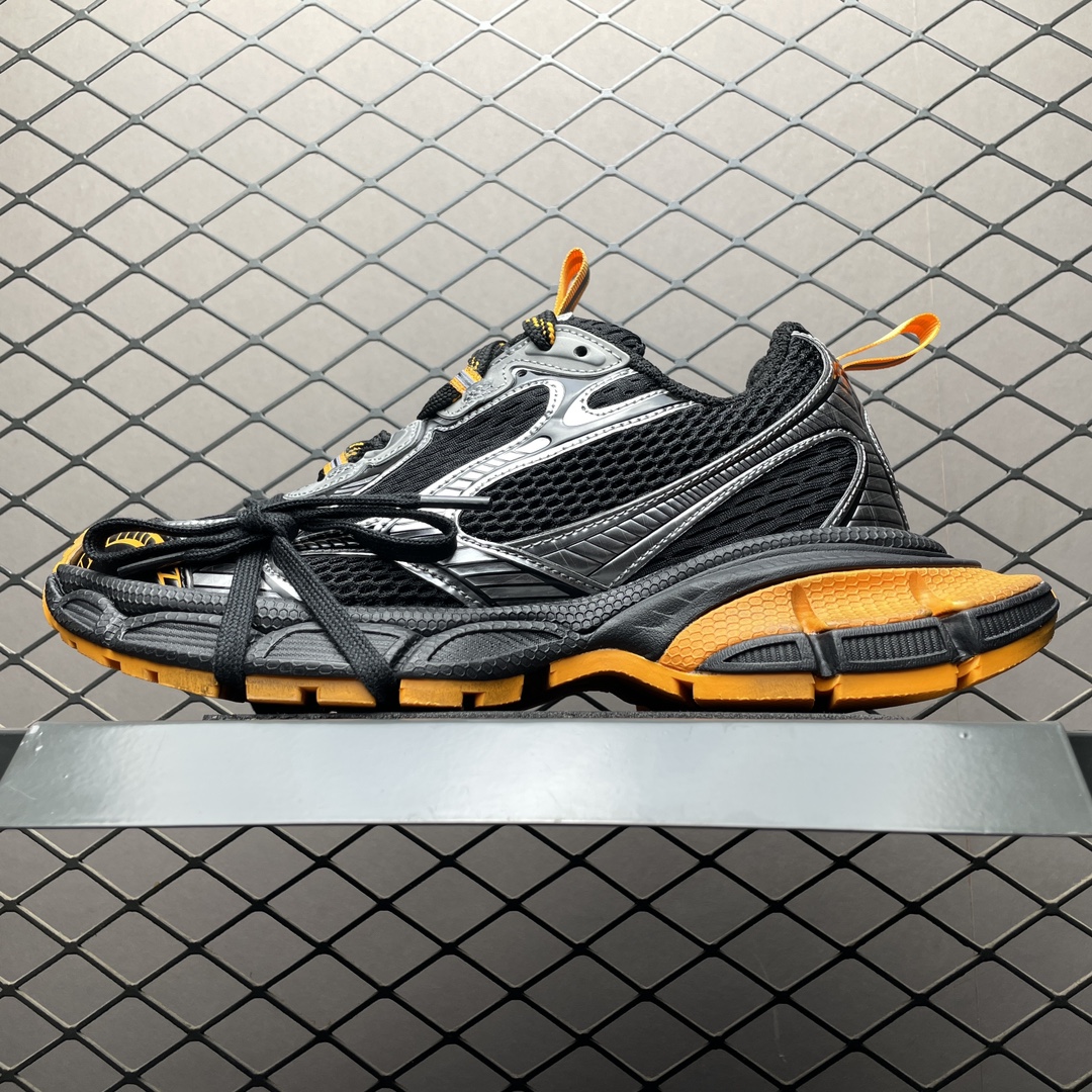 Balenciaga shoe