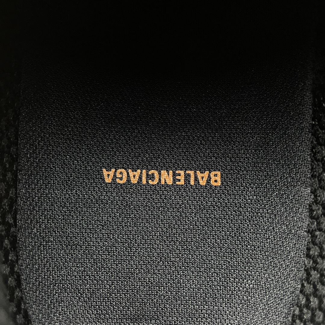 Balenciaga shoe