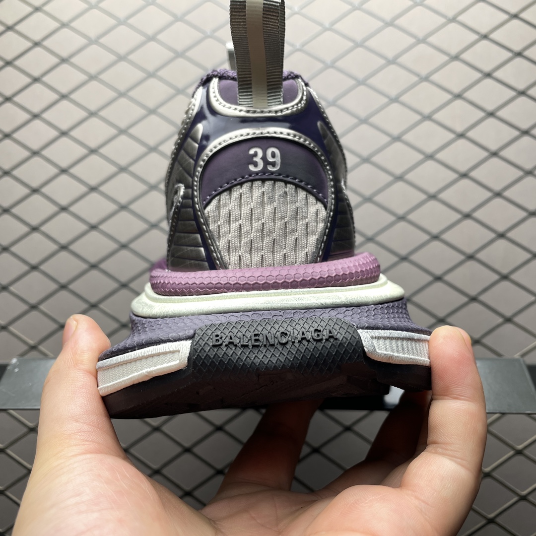 Balenciaga shoe