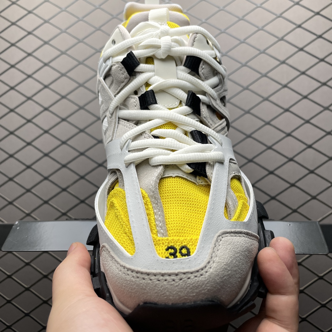 Balenciaga shoe
