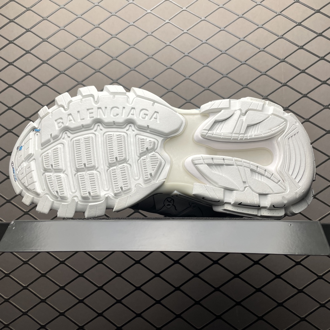 Balenciaga shoe