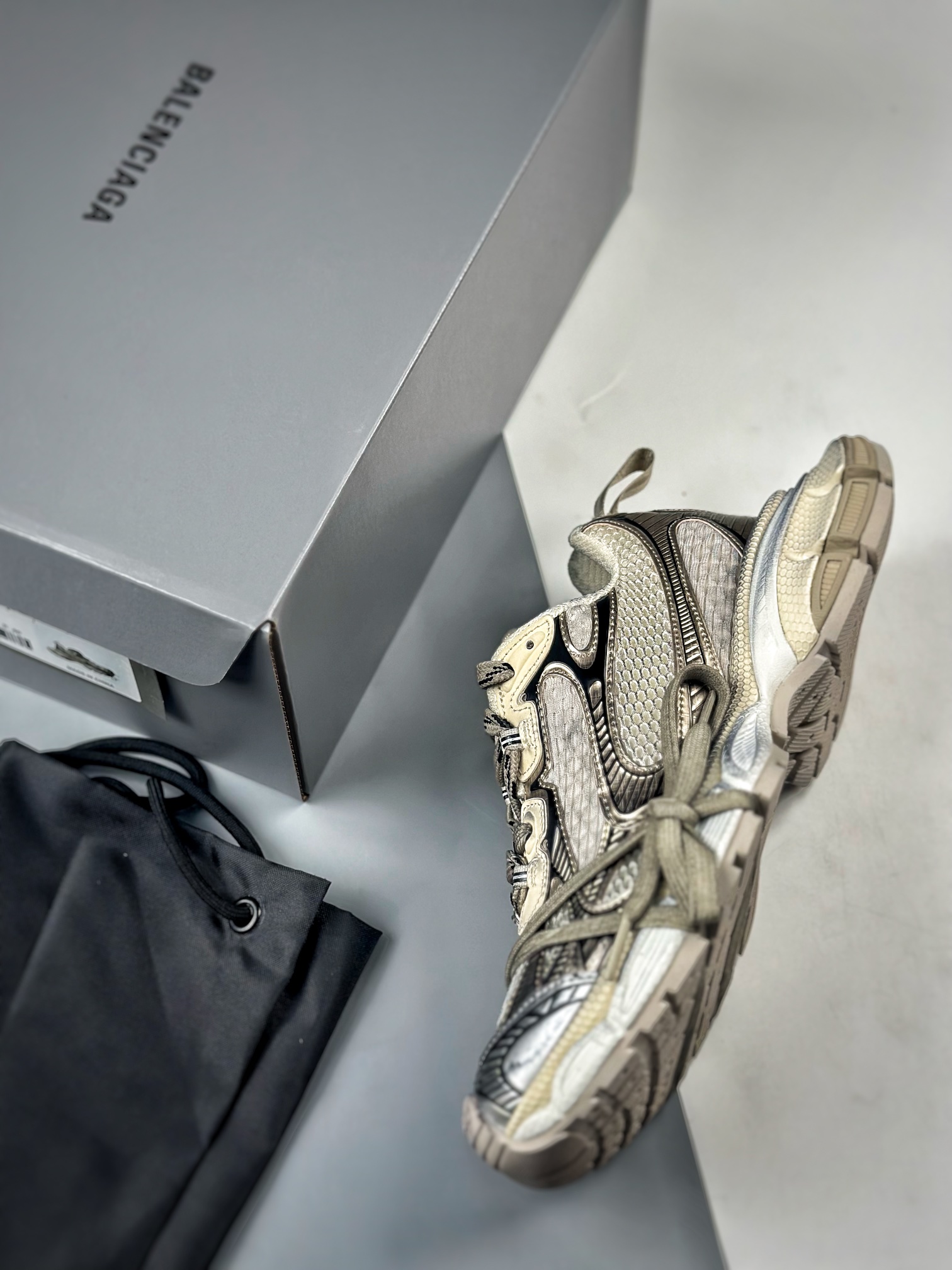 Balenciaga shoe