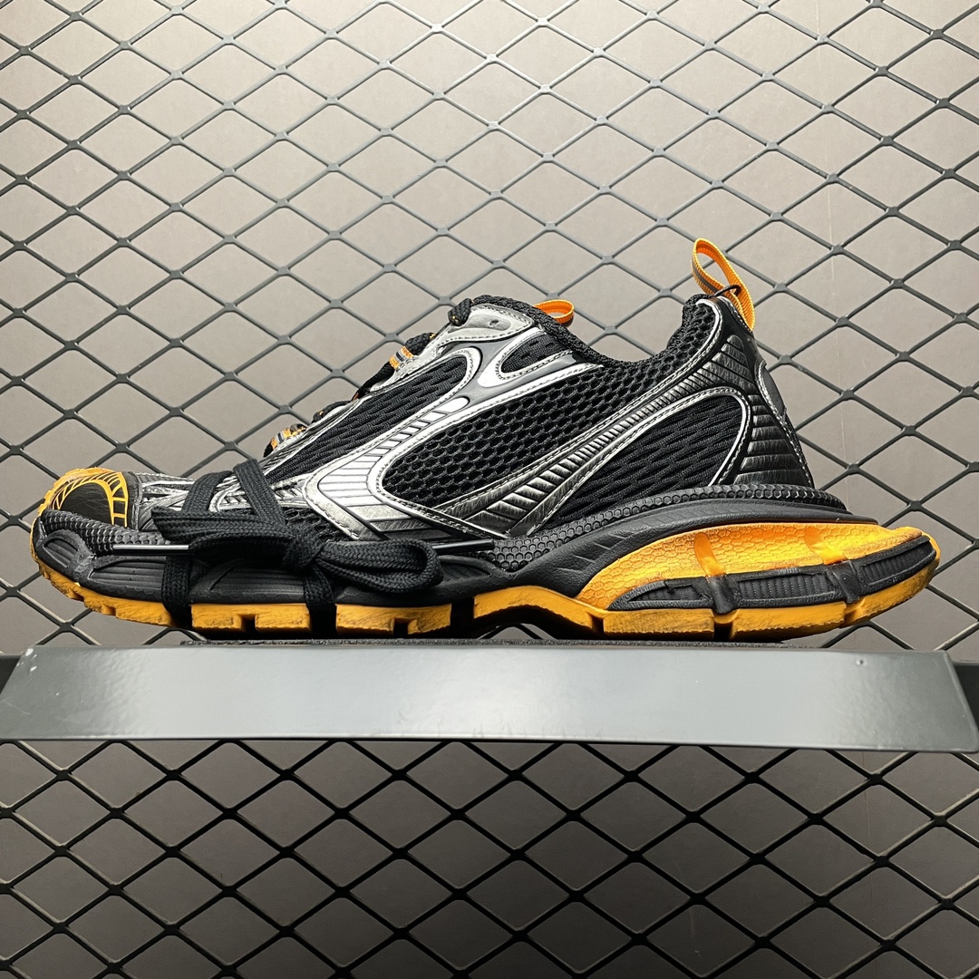 Balenciaga shoe