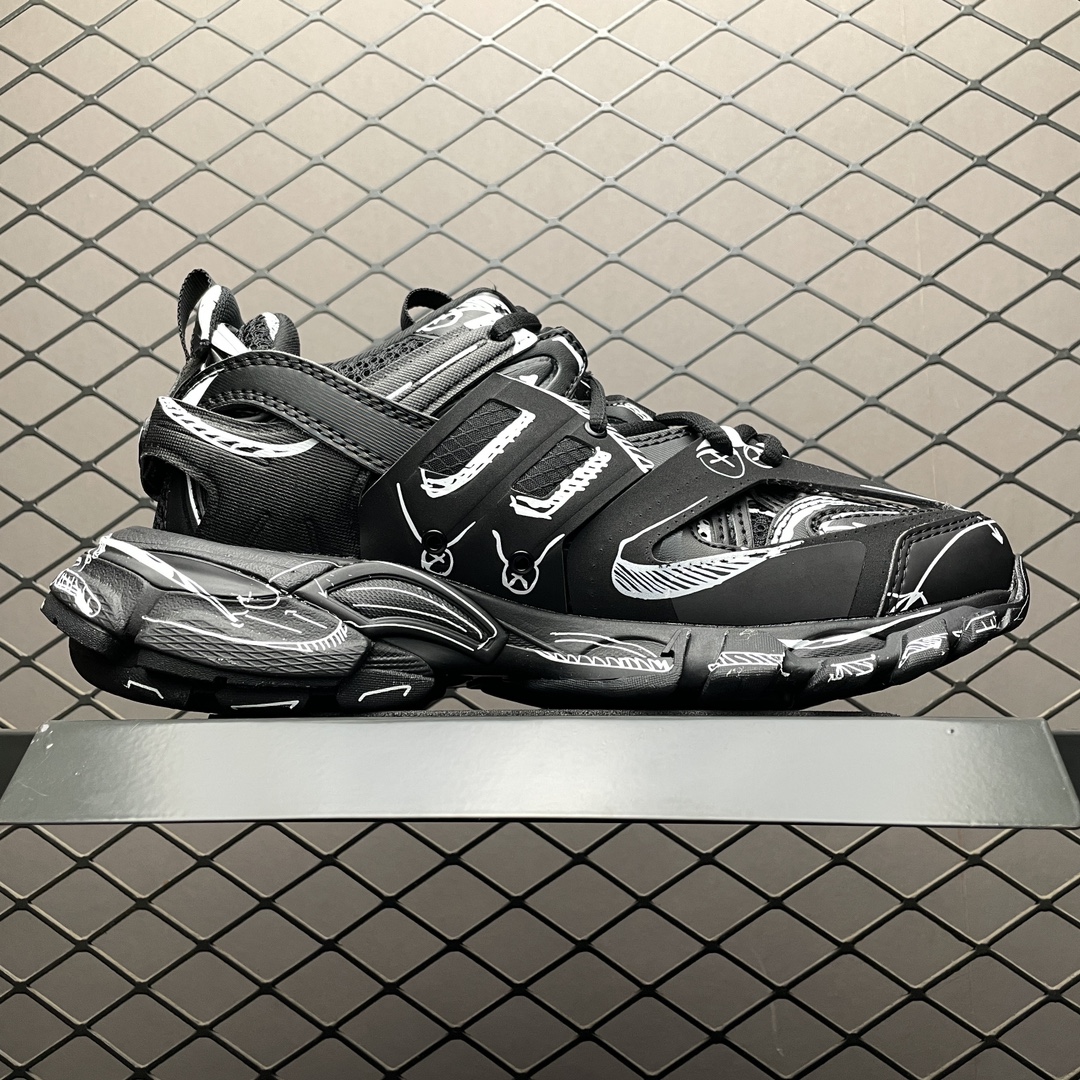 Balenciaga shoe
