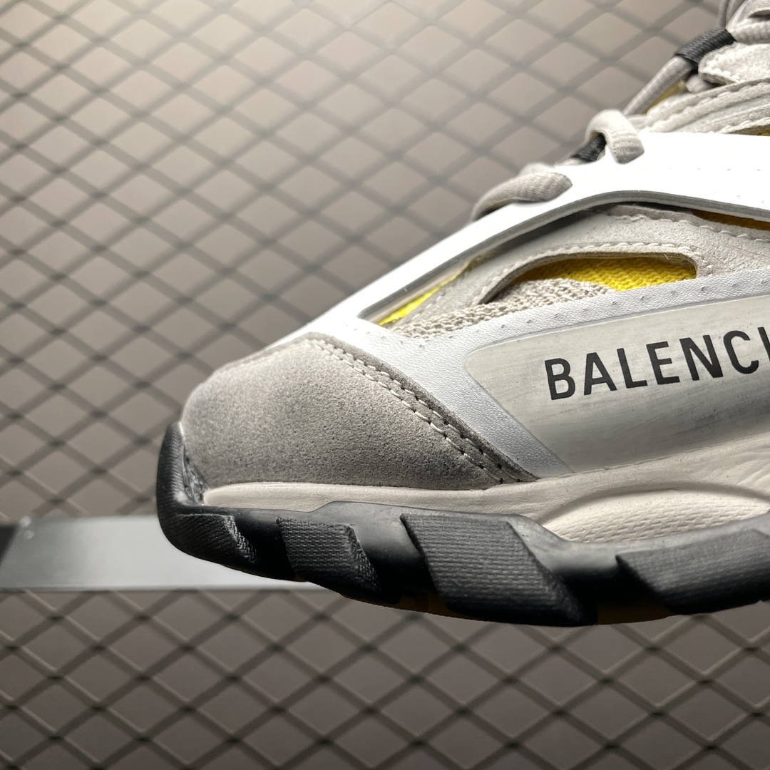 Balenciaga shoe