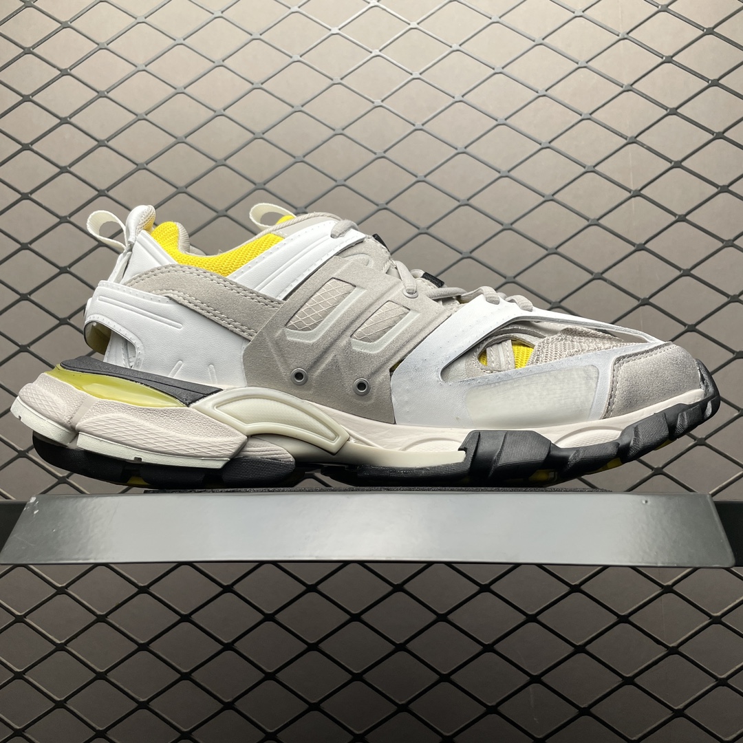 Balenciaga shoe