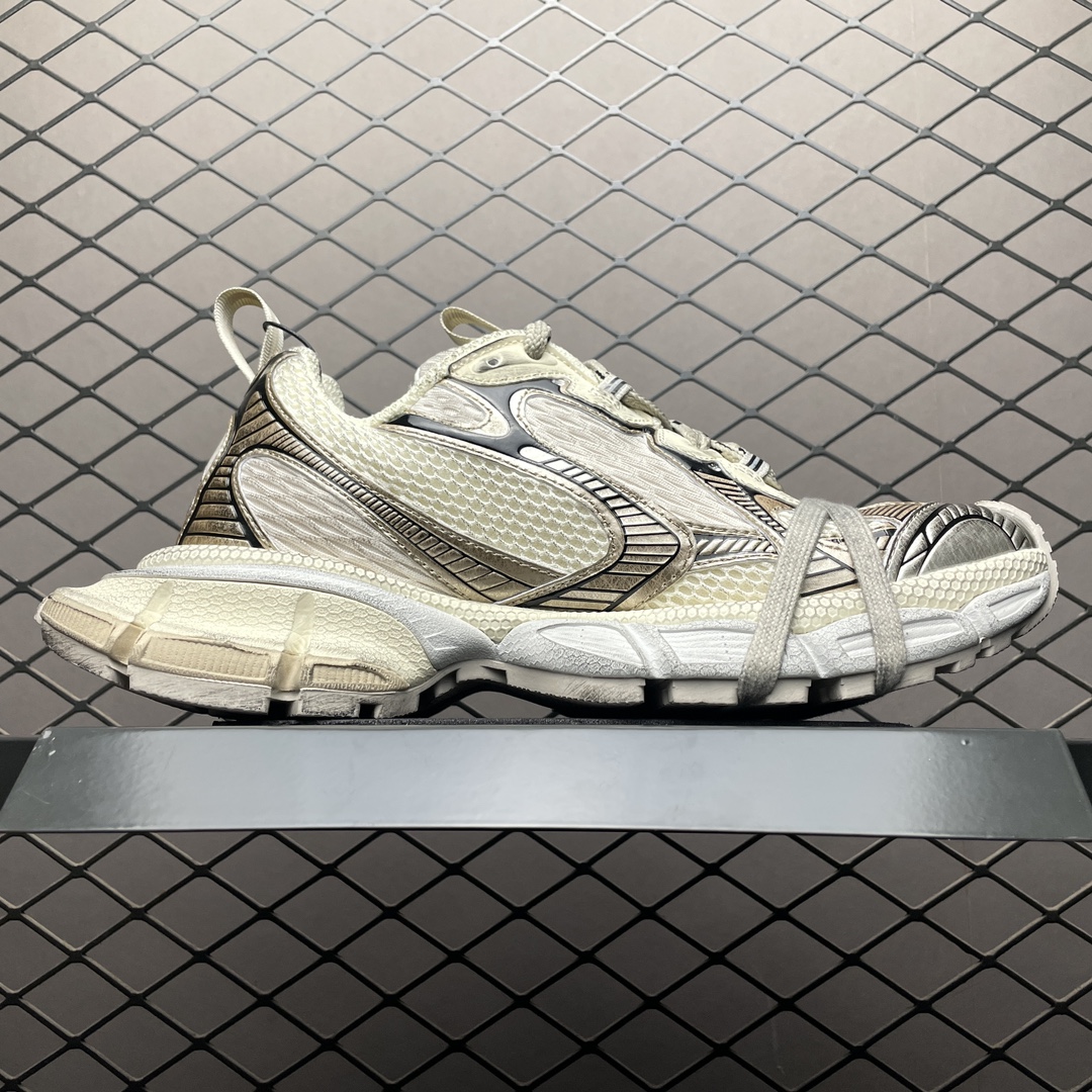 Balenciaga shoe