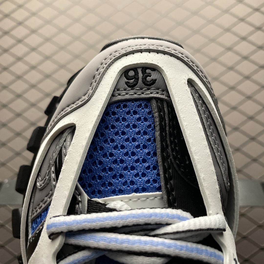 Balenciaga shoe