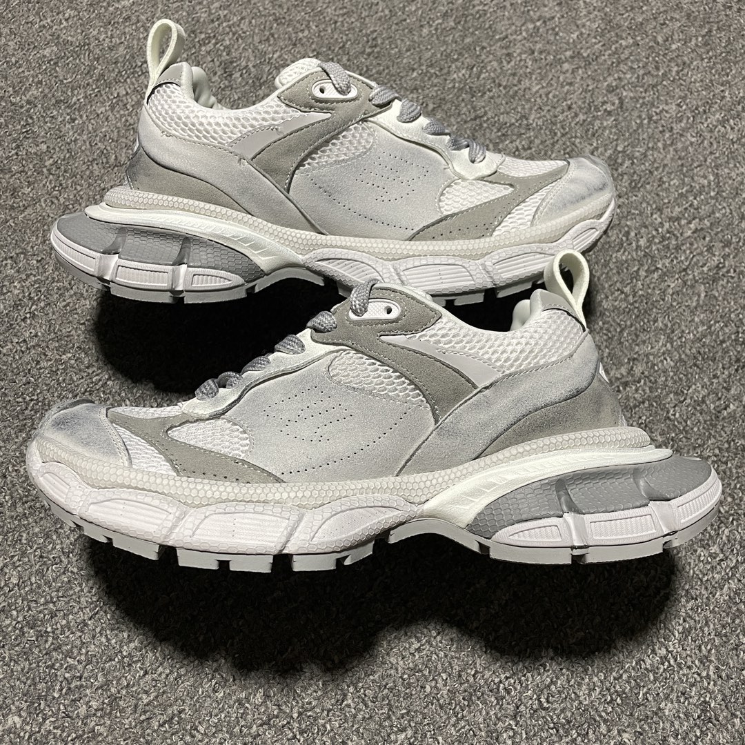Balenciaga shoe
