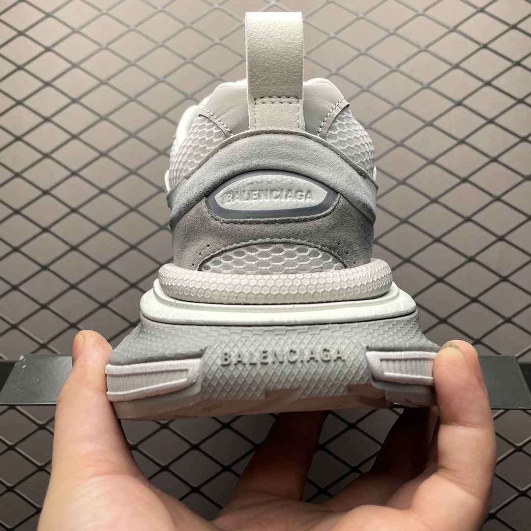 Balenciaga shoe