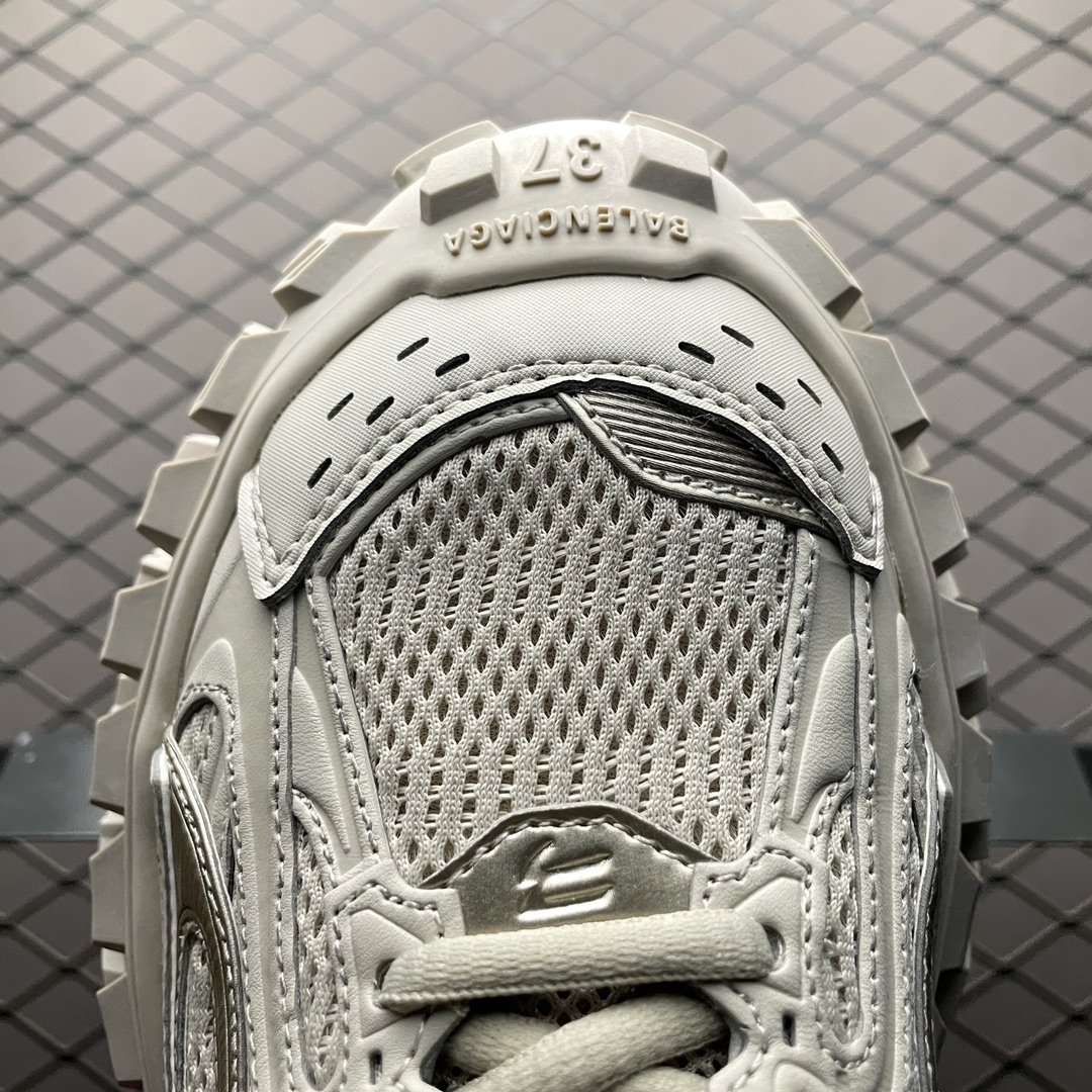 Balenciaga shoe
