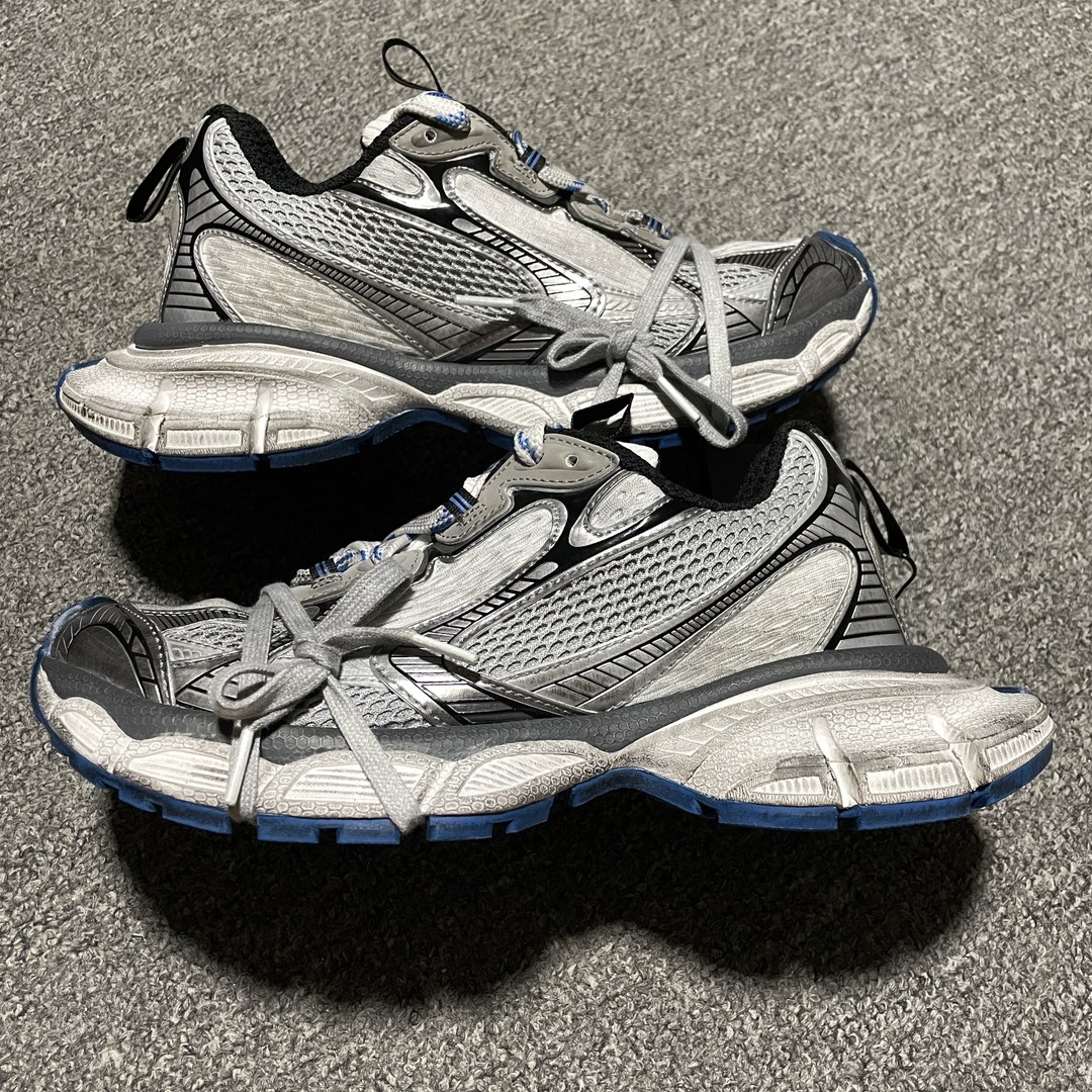 Balenciaga shoe