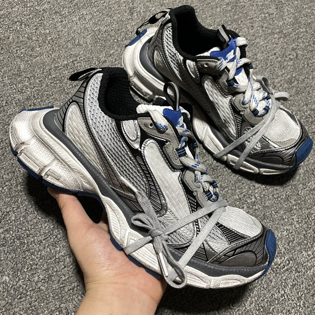 Balenciaga shoe