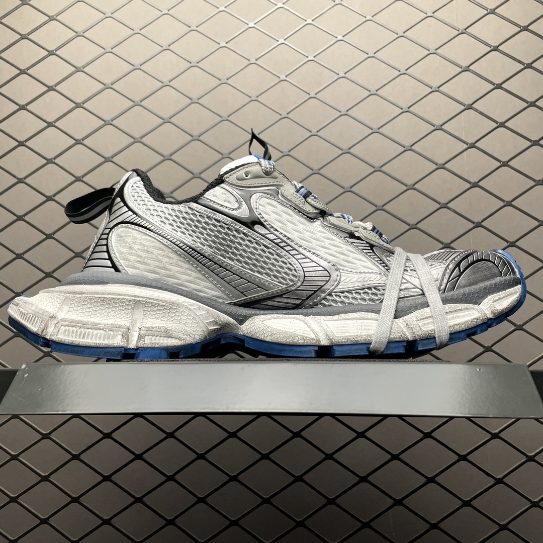 Balenciaga shoe