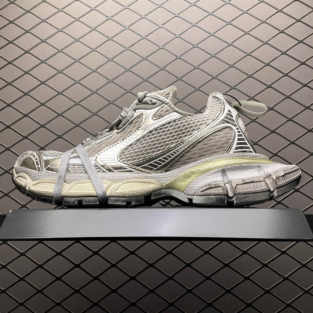 Balenciaga shoe
