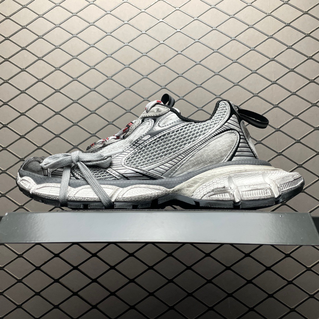 Balenciaga shoe