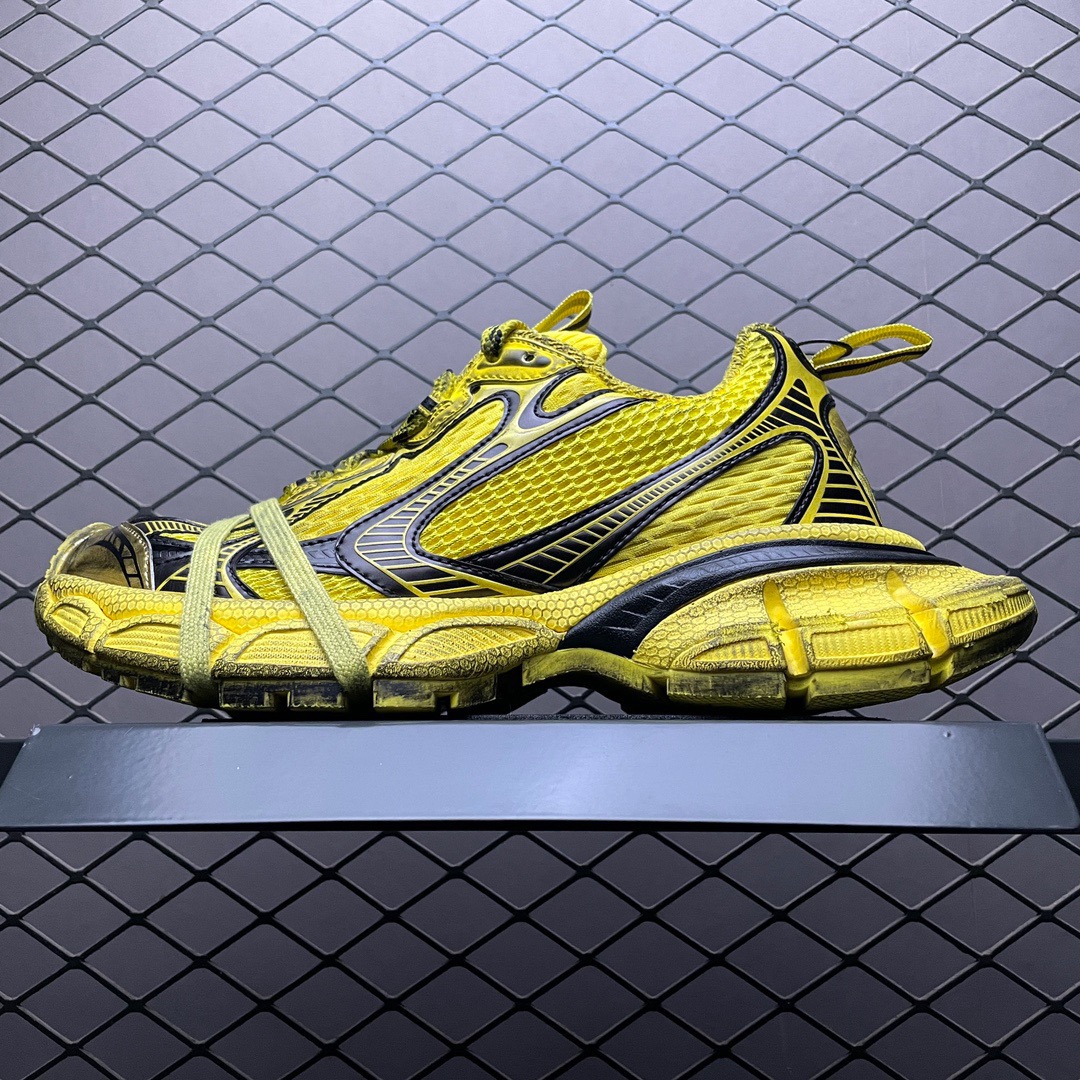 Balenciaga shoe