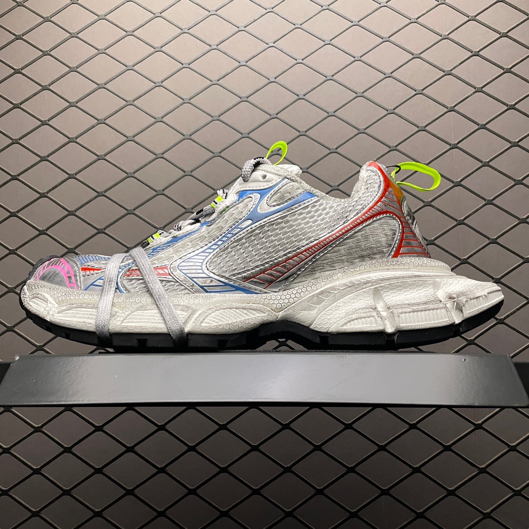 Balenciaga shoe