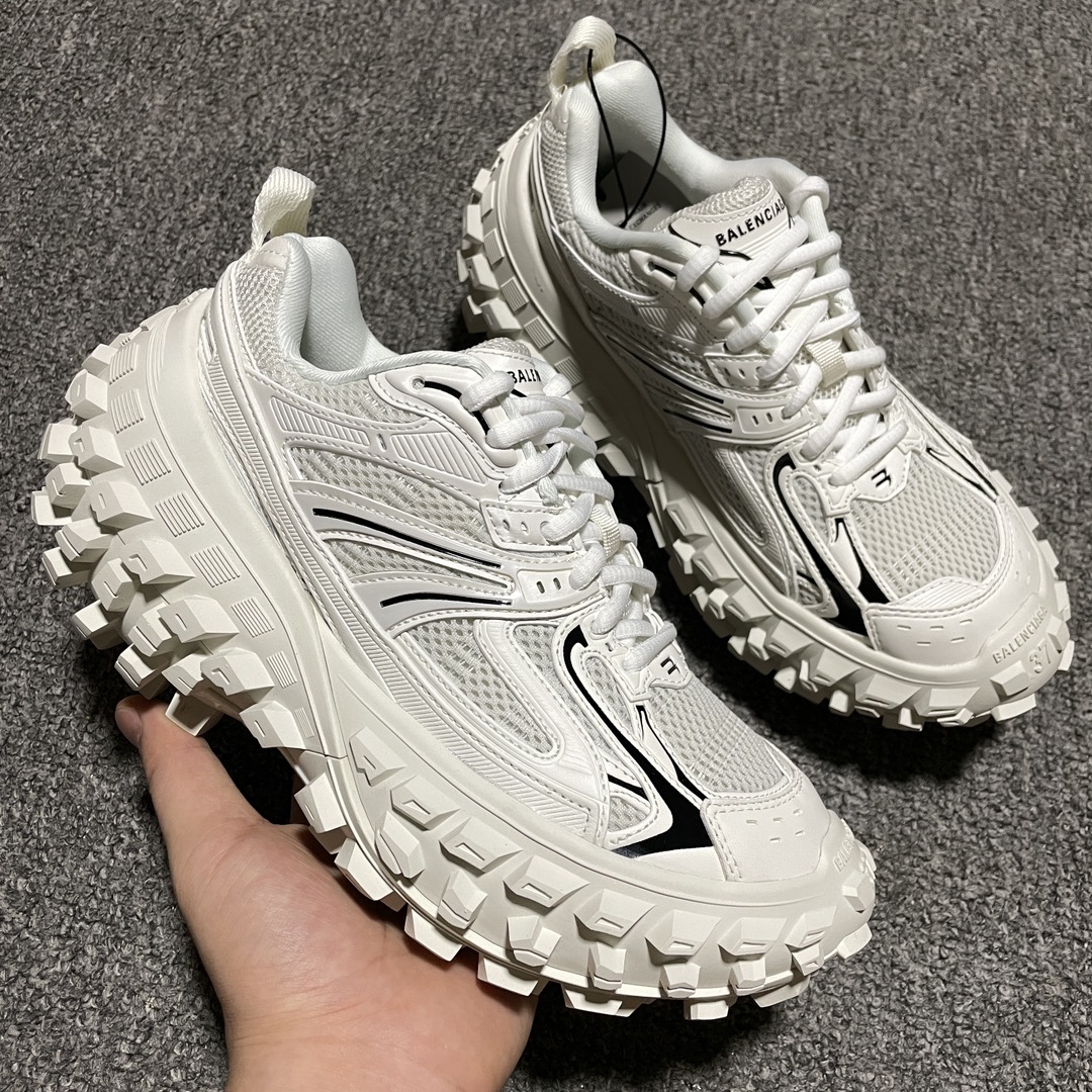 Balenciaga shoe