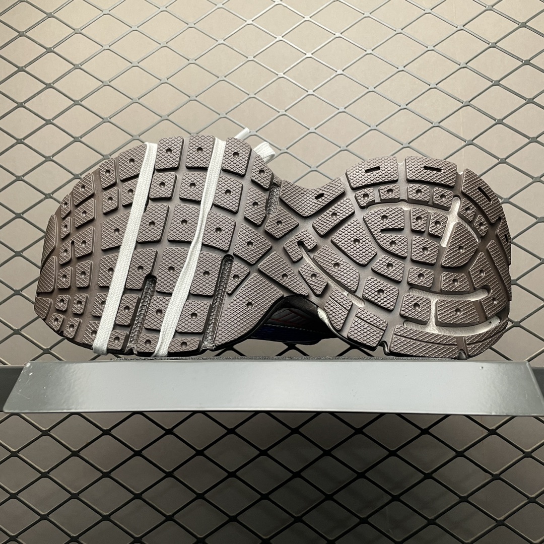 Balenciaga shoe
