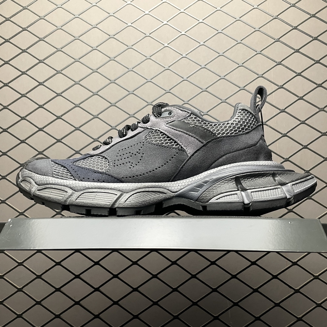 Balenciaga shoe