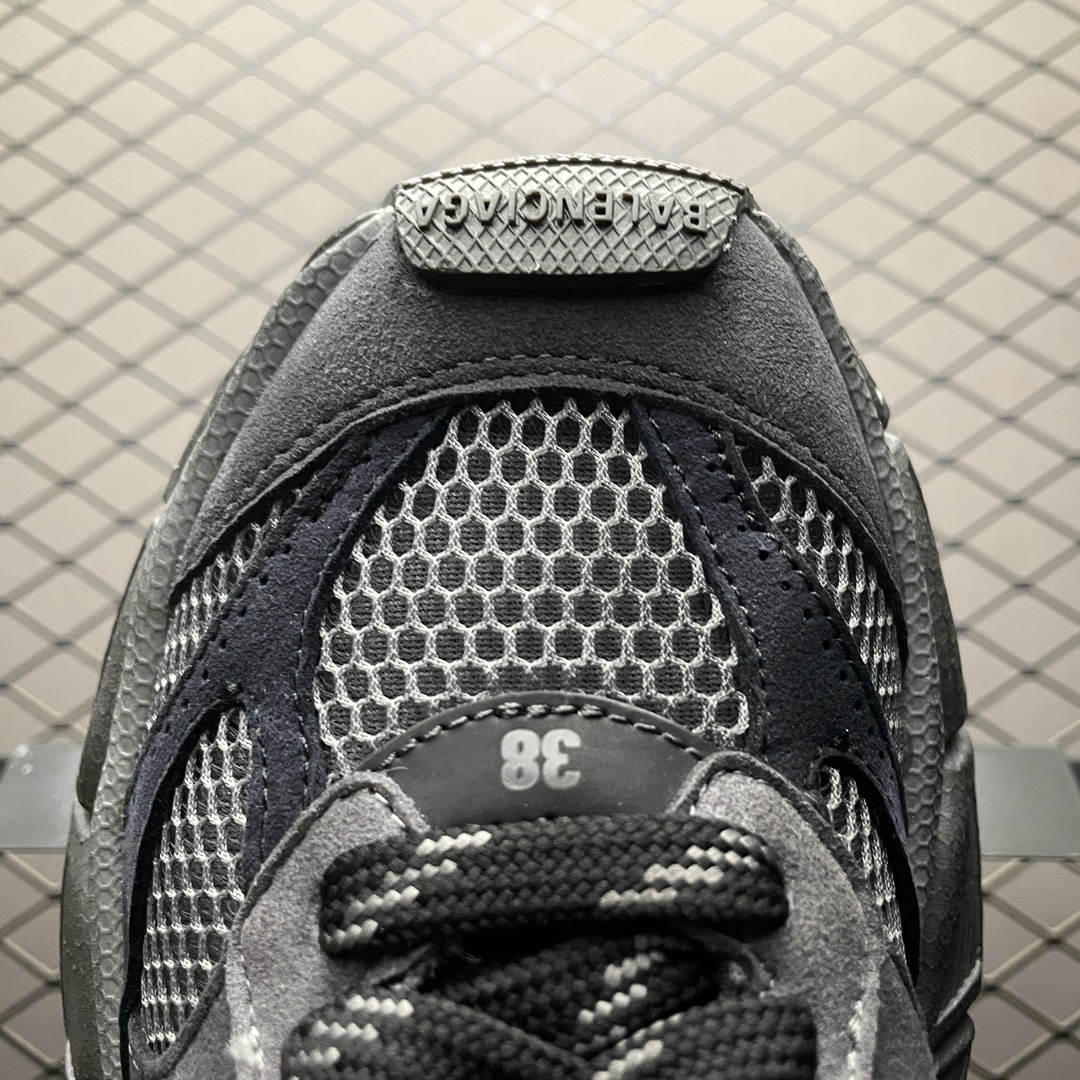 Balenciaga shoe