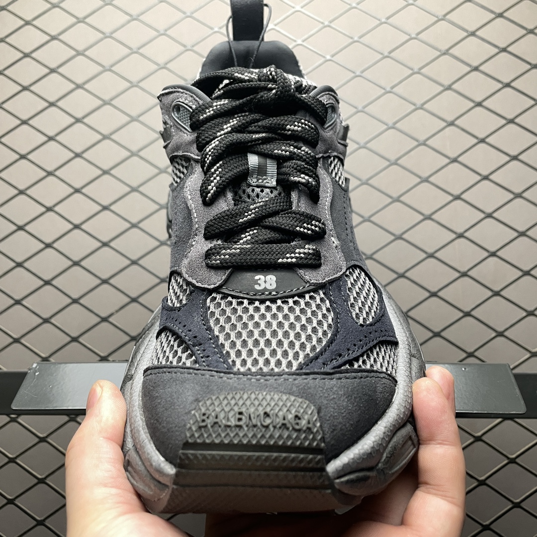 Balenciaga shoe