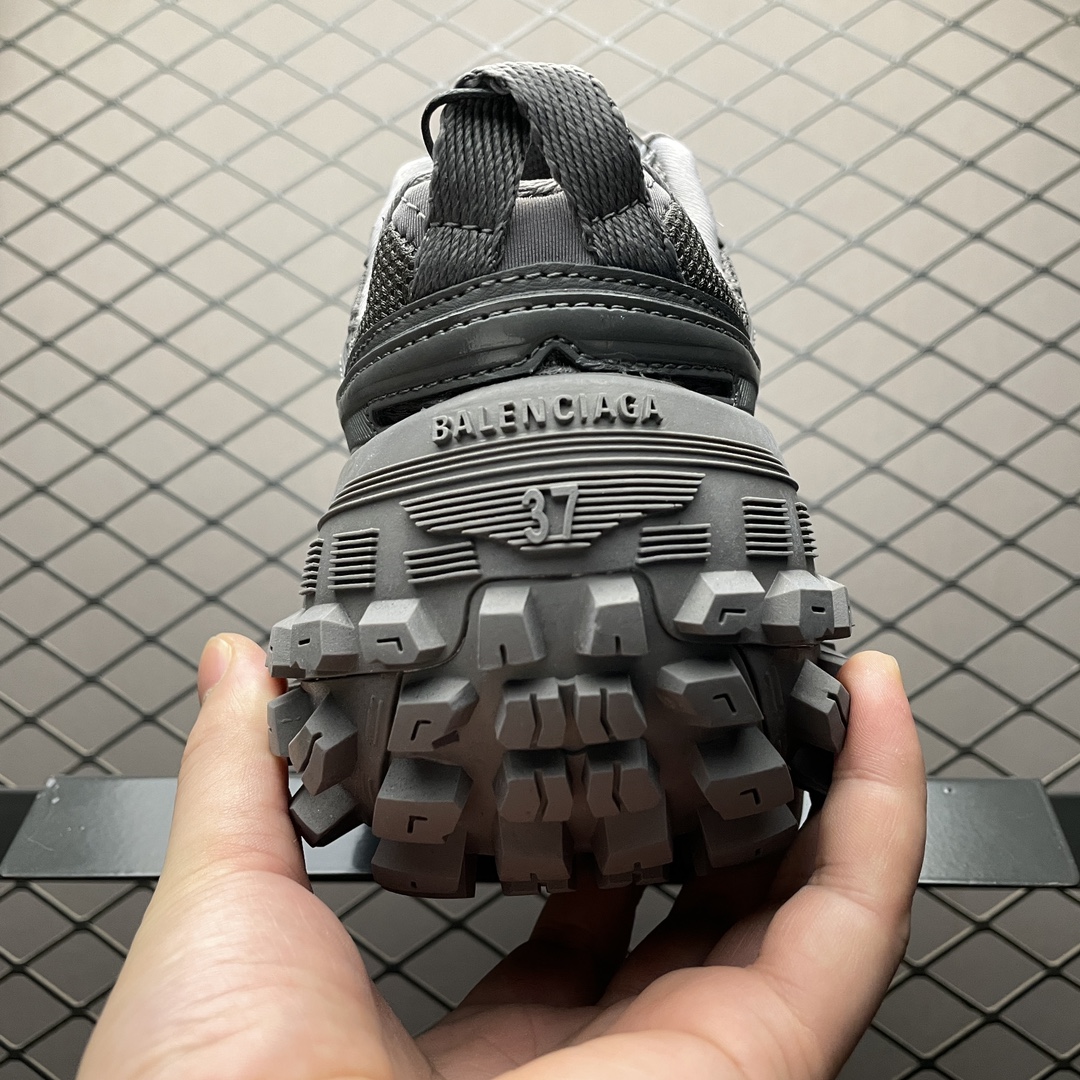 Balenciaga shoe