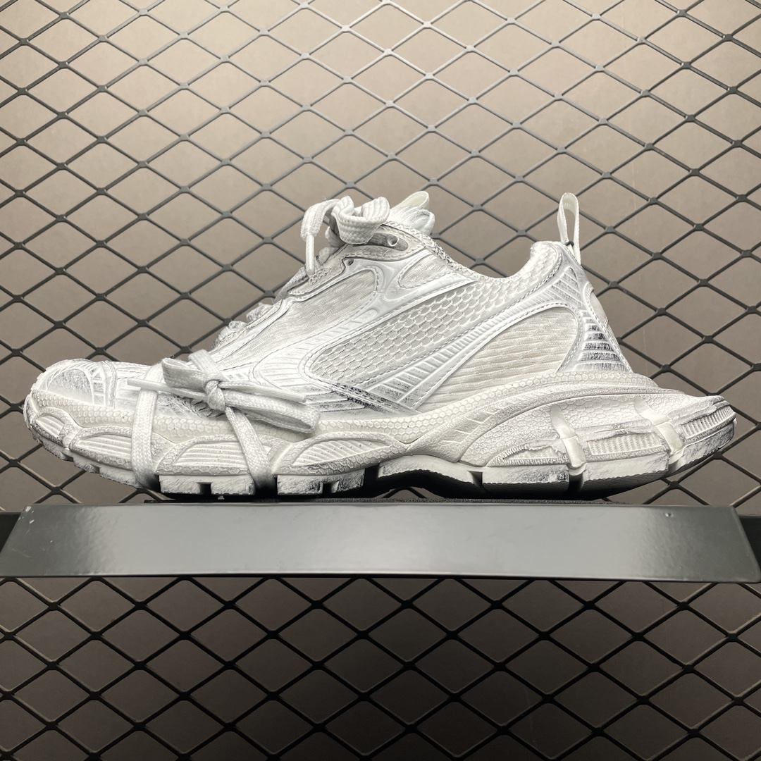 Balenciaga shoe