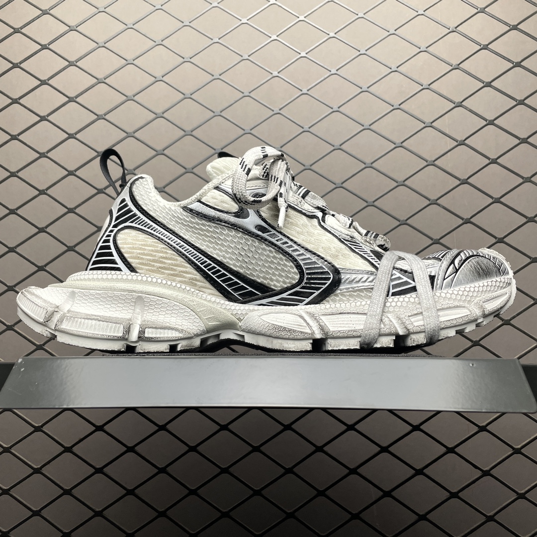 Balenciaga shoe
