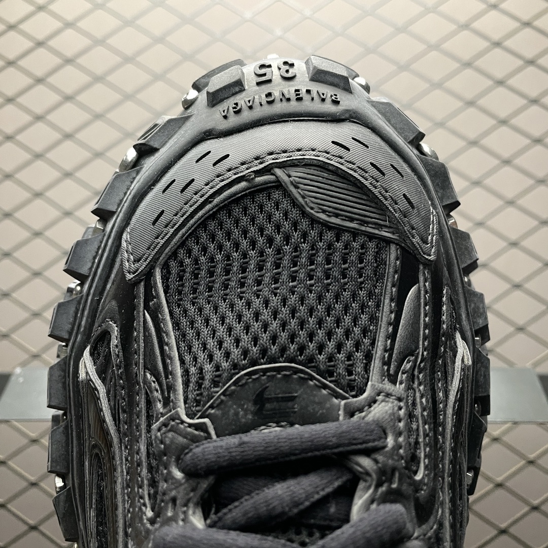 Balenciaga shoe
