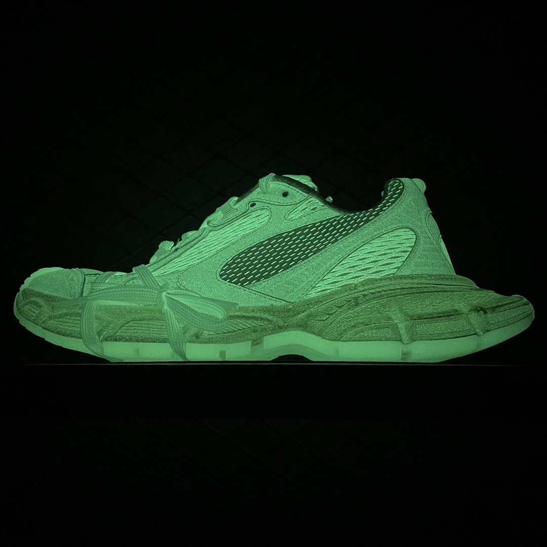 Balenciaga shoe