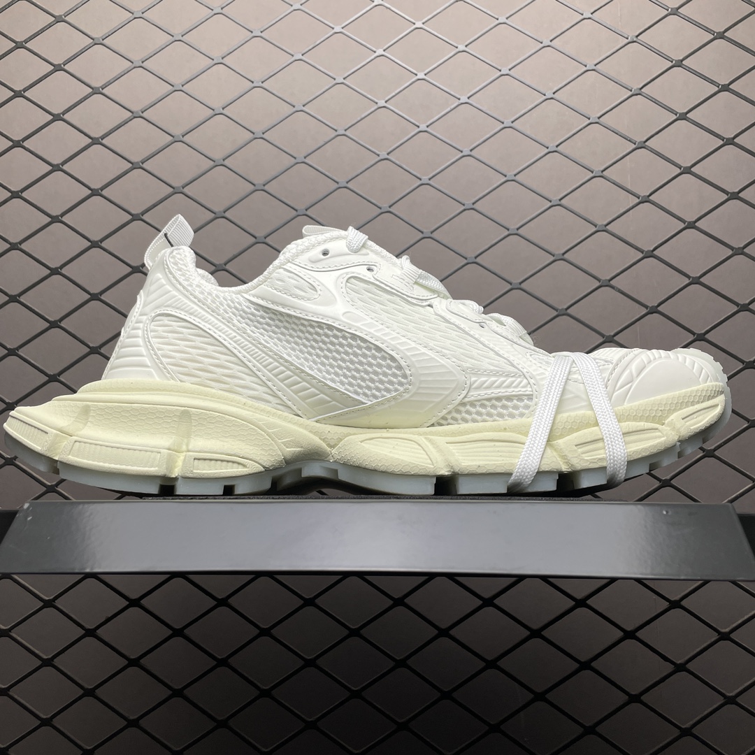 Balenciaga shoe