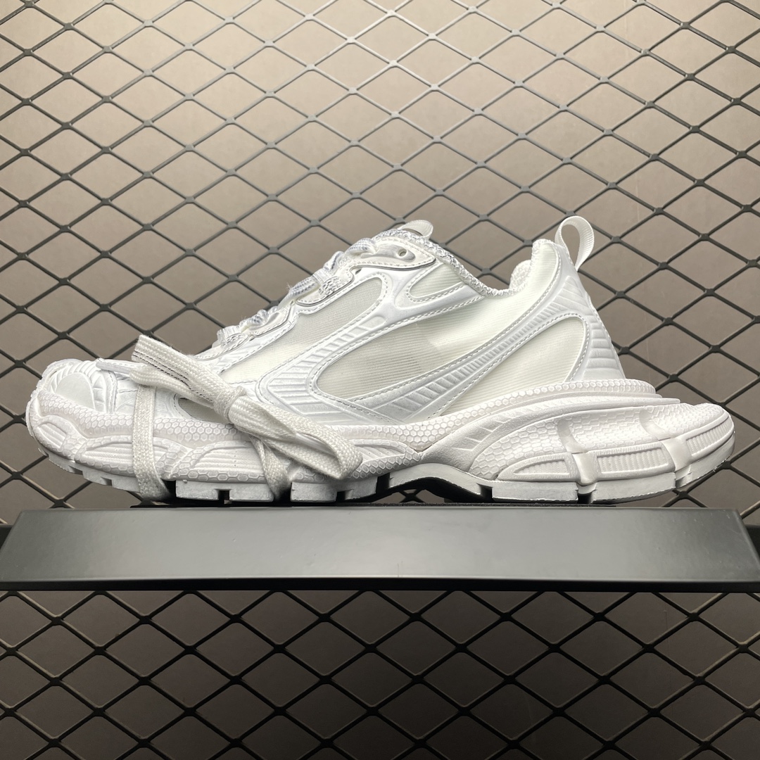 Balenciaga shoe